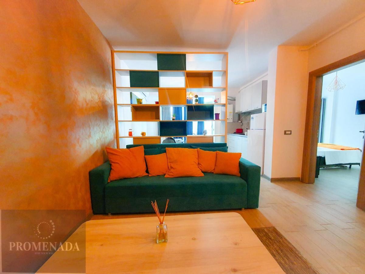 Sunrise Aparthotel Pool & Spa Mamaia Nord Năvodari Екстериор снимка